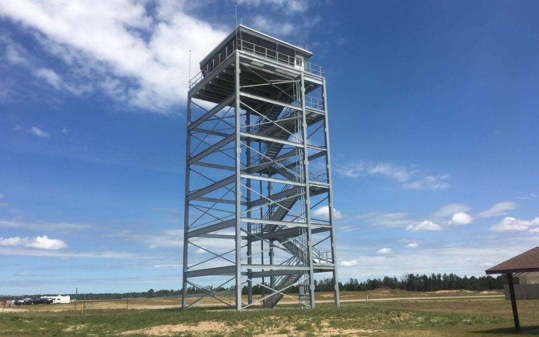 Design Build Flight Control Metal Tower with Observation Office